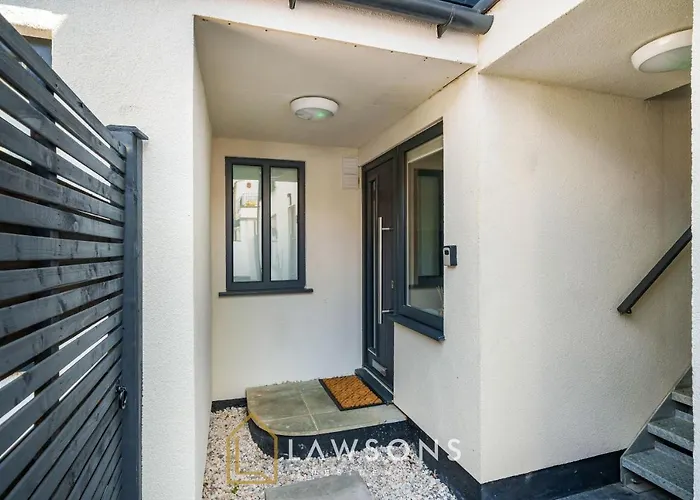 Cosy Living By Lawsons